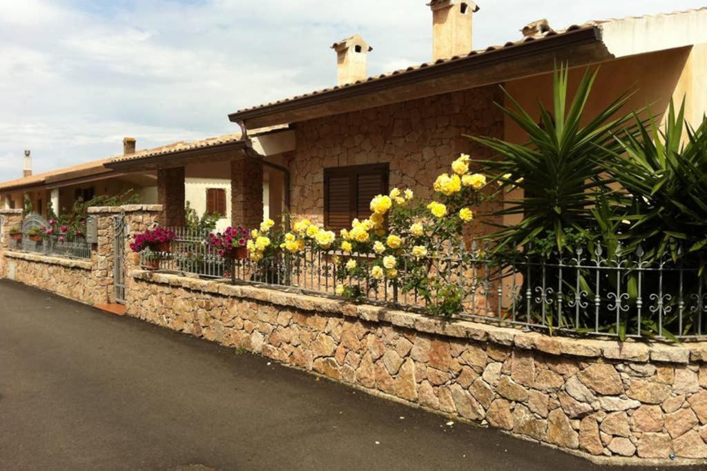 Bella Casa Con Giardino A 10 Minuti Dal Mare Apartment Алиенту Екстериор снимка
