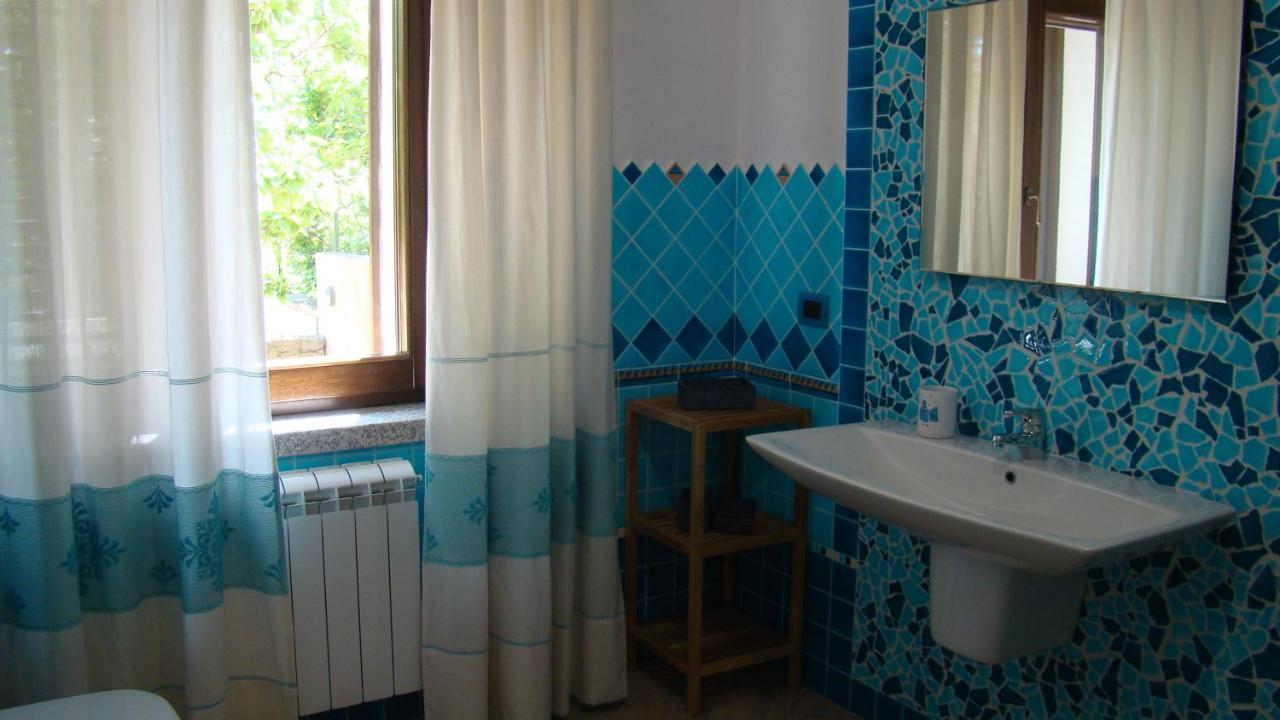 Bella Casa Con Giardino A 10 Minuti Dal Mare Apartment Алиенту Екстериор снимка
